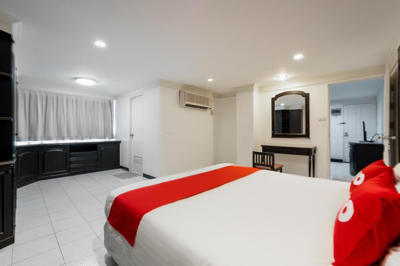 Oyo 1042 Boon'S Residence 曼谷 外观 照片