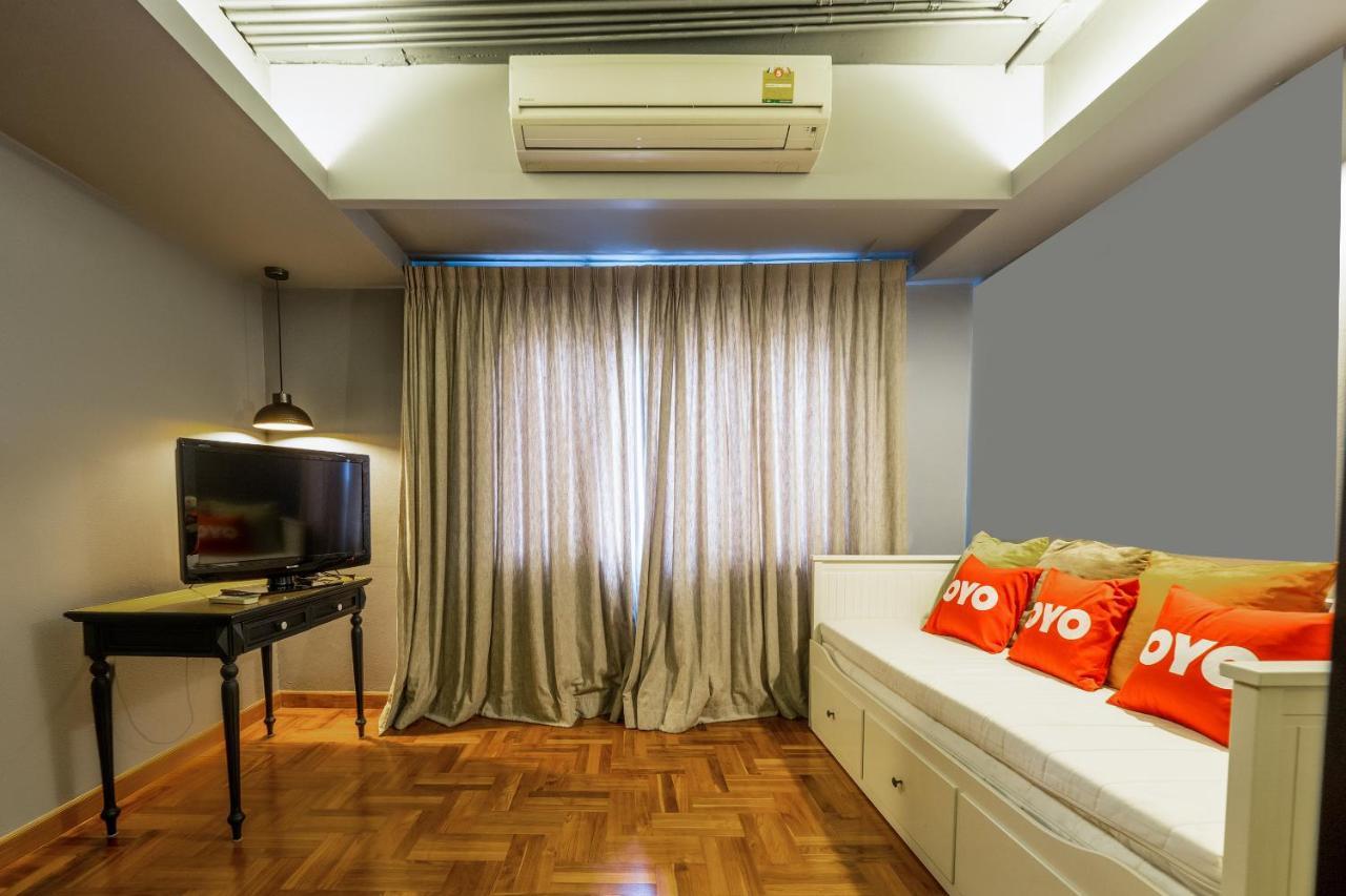 Oyo 1042 Boon'S Residence 曼谷 外观 照片